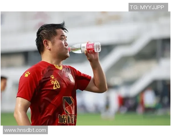 重庆羽毛球队以98分稳居杯赛积分榜首位展现强劲实力