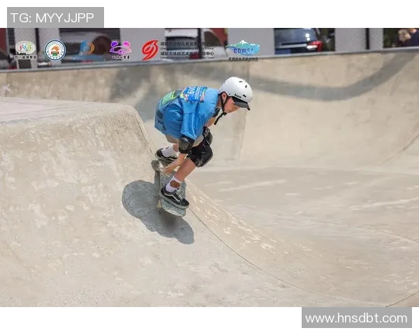 成都滑板队引领力量变革热潮探索滑板文化与青年成长的深刻影响 成都滑板队引领力量变革热潮探索滑板文化与青年成长的深刻影响