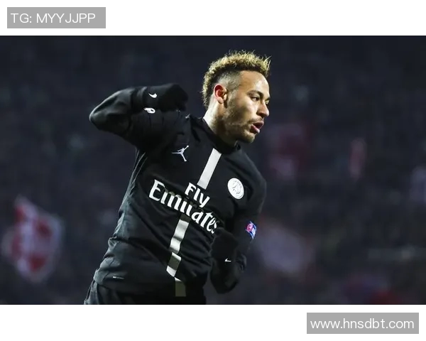 足球明星图片特效创意设计提升视觉魅力与球迷互动体验的完美结合 足球明星图片特效创意设计提升视觉魅力与球迷互动体验的完美结合